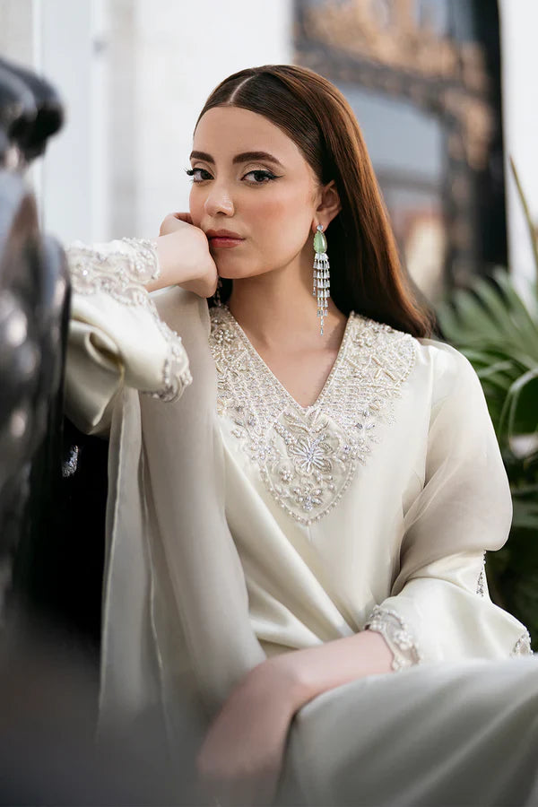 Mohid shahzad-Iliana Designerstudioofficial